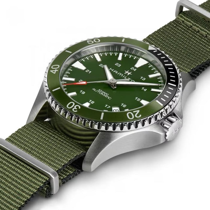 Reloj Hamilton Khaki Navy Scuba Auto H82375961